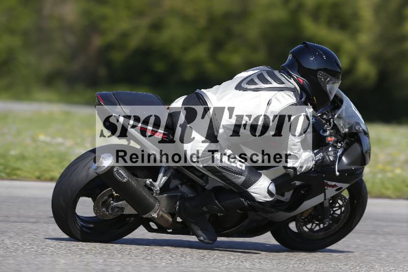 Archiv-2025/11 29.04.2025 PROMAX ADR/Gruppe gruen/100